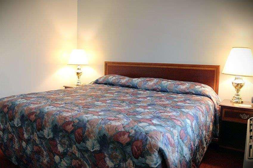 Groton Inn & Suites Chambre photo