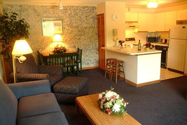 Groton Inn & Suites Chambre photo